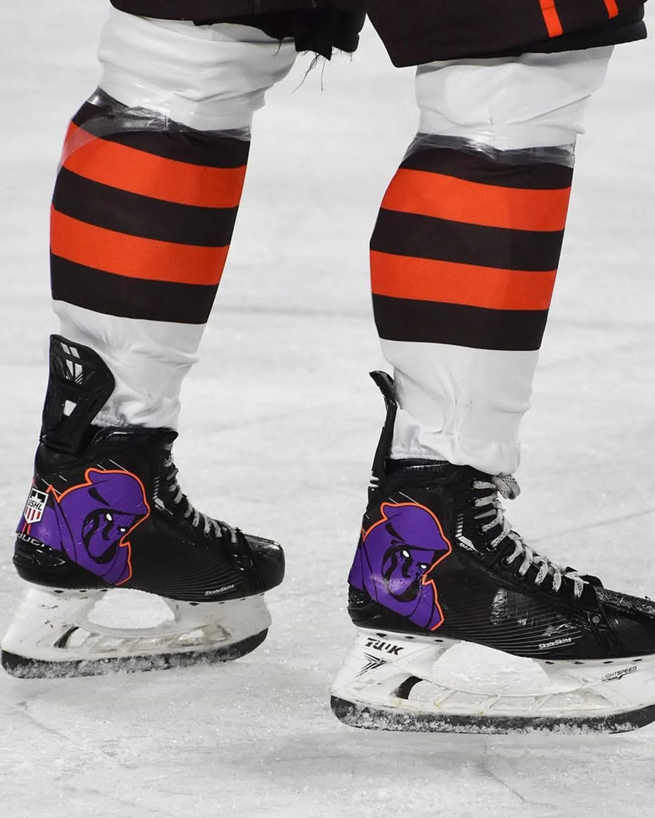 Front Page -Hockey Stick Hub 13